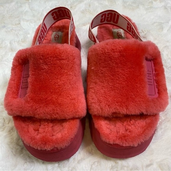 UGG Disco Slides Sandals Pink Cloud Sheepskin Fluff Fur‎ Slingback Strap Logo 7 - Picture 4 of 15